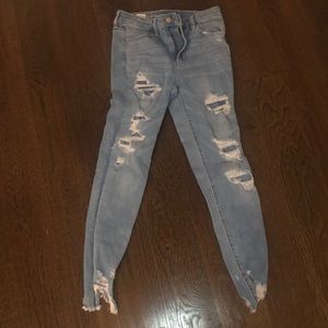 Ripped High Rise Jeggings